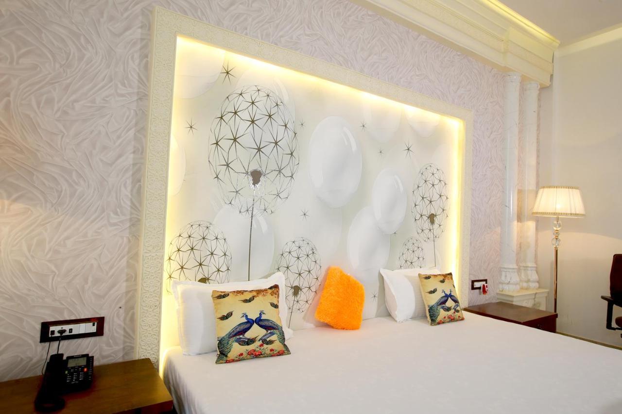 Maharaja The Royal Resort ターネー エクステリア 写真
