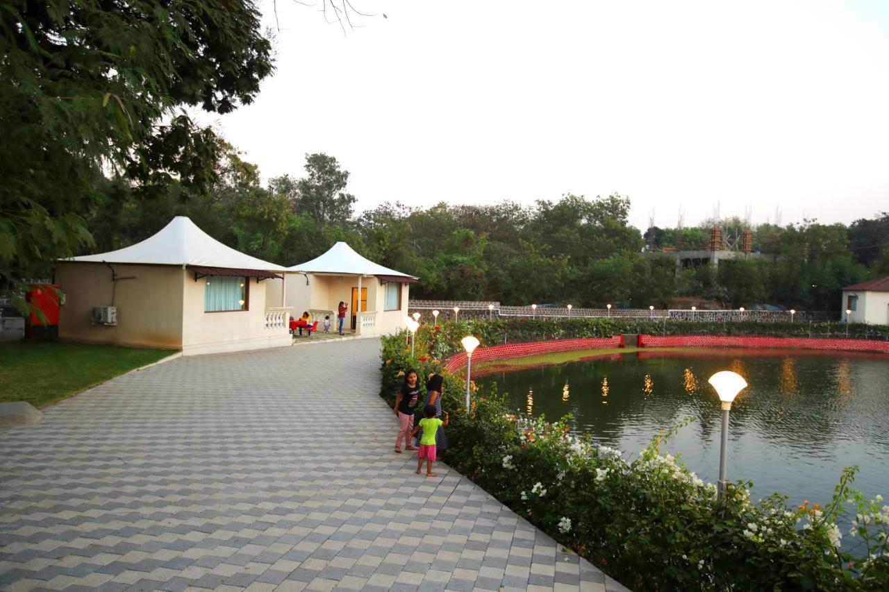 Maharaja The Royal Resort ターネー エクステリア 写真